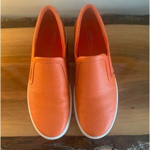 Ecco soft 7 casual leather slip on - like new